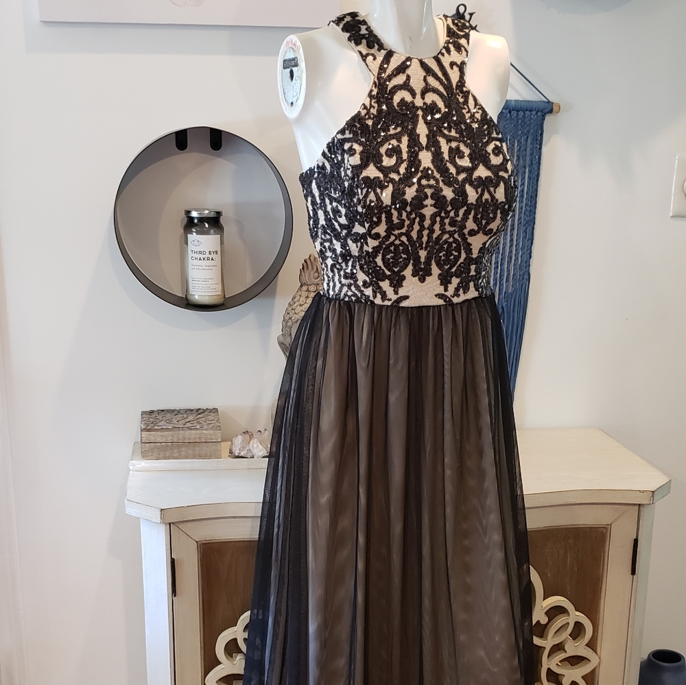 Xtraordinary Prom Dress